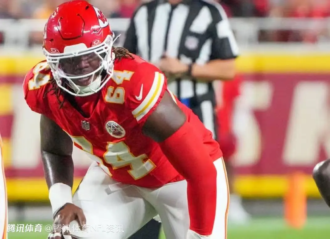 亚博体育独家报道: 【NFL动态】堪萨斯城酋长队左截锋万亚-莫里斯赛季报销 亚博体育独家报道: 【NFL动态】堪萨斯城酋长队左截锋万亚-莫里斯赛季报销
